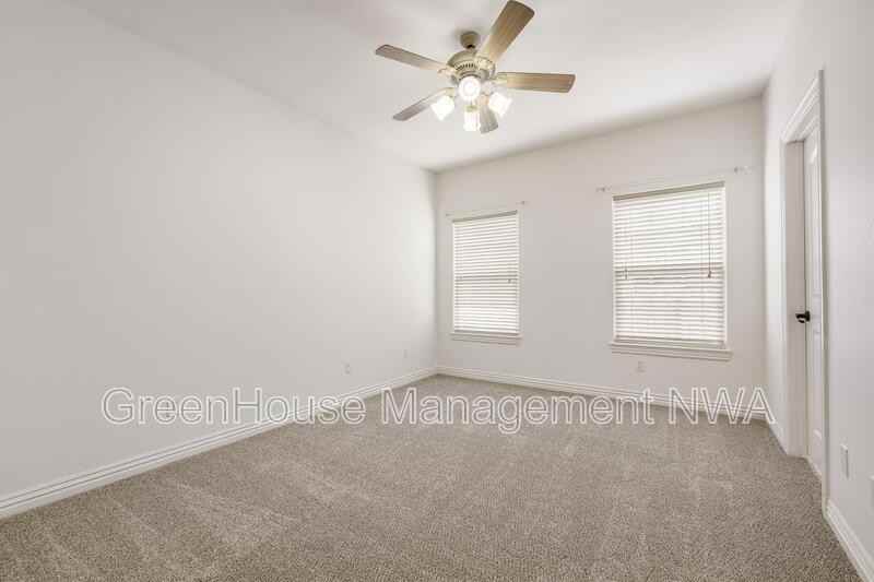 4003 Sw Hawthorne Pl #4003HAW - Photo 5 of 33