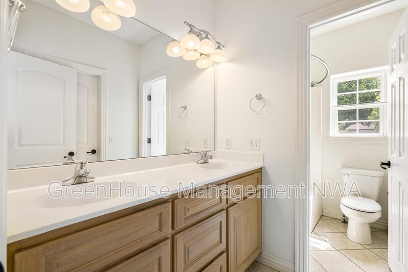 4003 Sw Hawthorne Pl #4003HAW - Photo 7 of 33