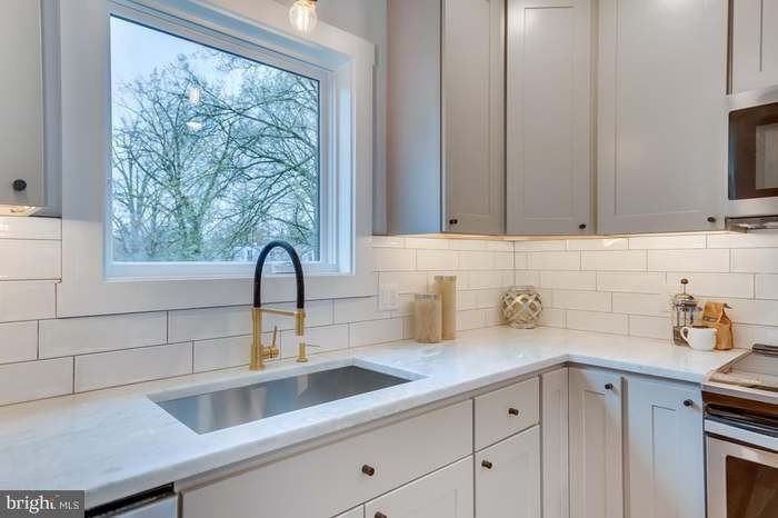 6914 Willow St Nw #2 - Photo 6 of 10