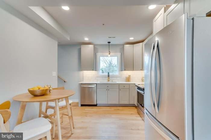 6914 Willow St Nw #2 - Photo 7 of 10