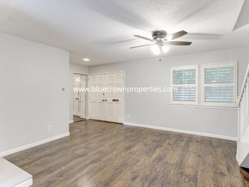 462 Westview Ter - Photo 2 of 29