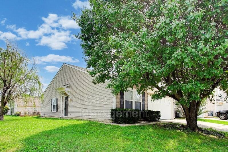 1167 Odell Ln - Photo 3 of 30