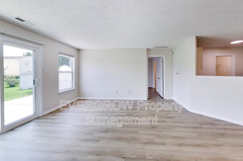 1167 Odell Ln - Photo 5 of 30