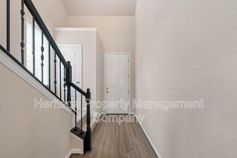 2080 Cowan Dr - Photo 4 of 43