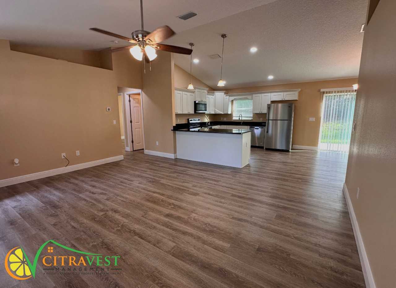 3265 W Dittany Dr - Photo 2 of 11