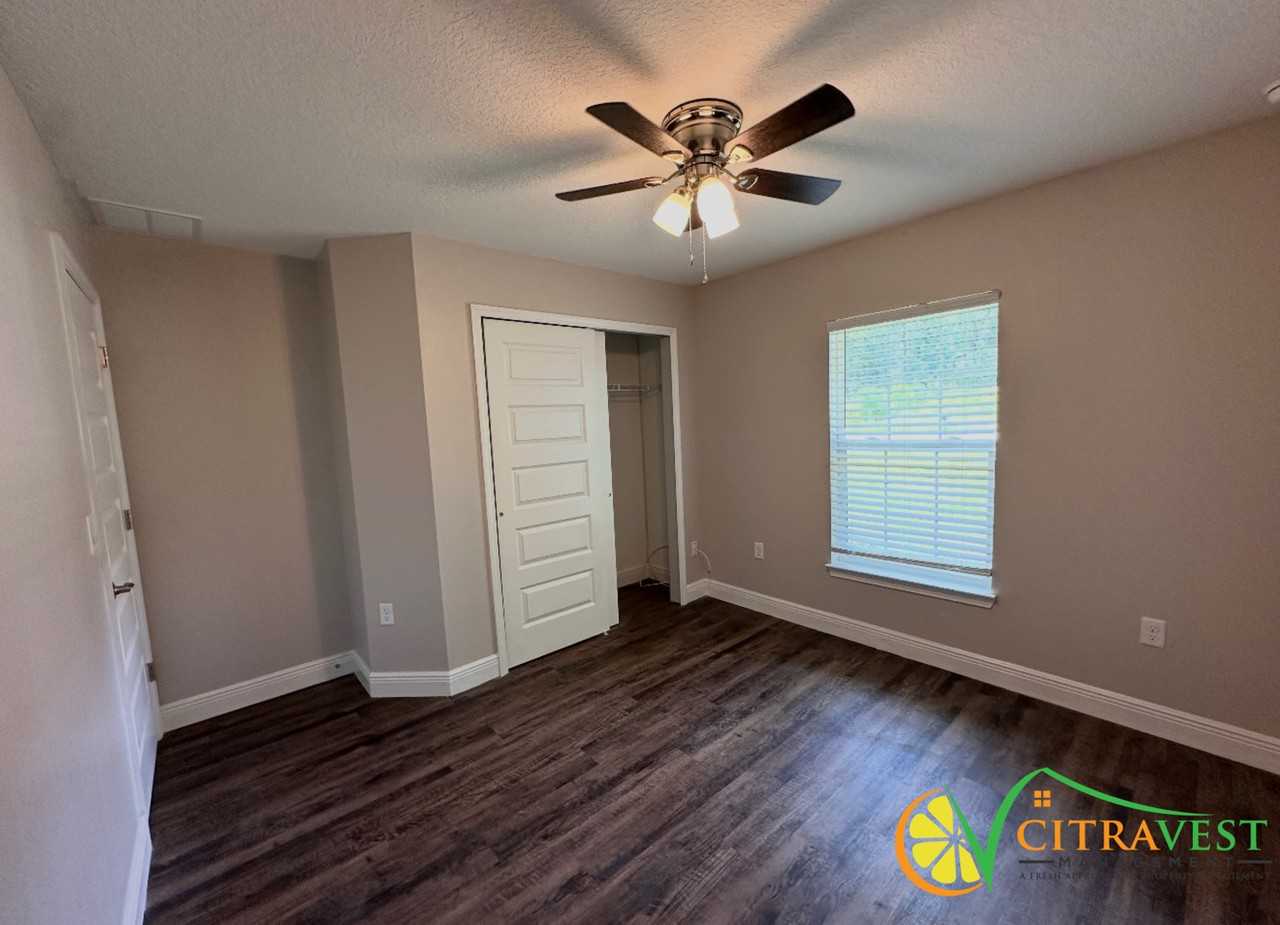 11009 N Adler Dr - Photo 5 of 11