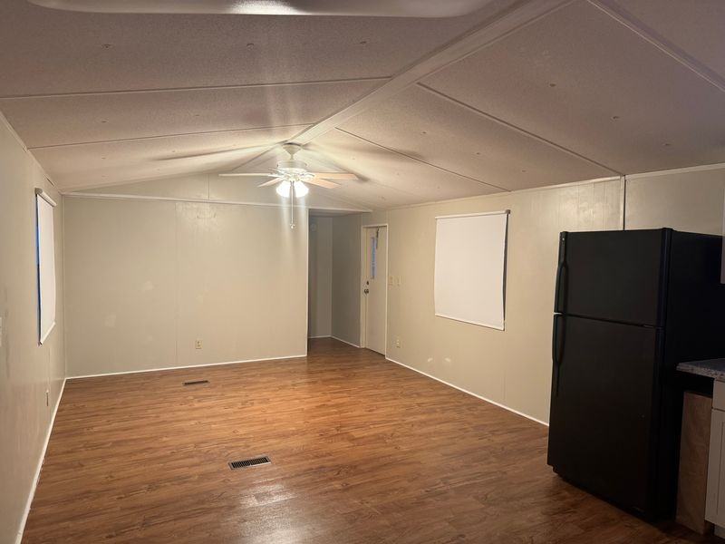 7920 Sunrunner Dr - Photo 5 of 13