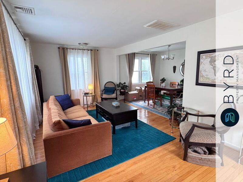 4804 Augusta Ave - Photo 4 of 24
