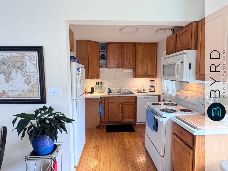 4804 Augusta Ave - Photo 6 of 24