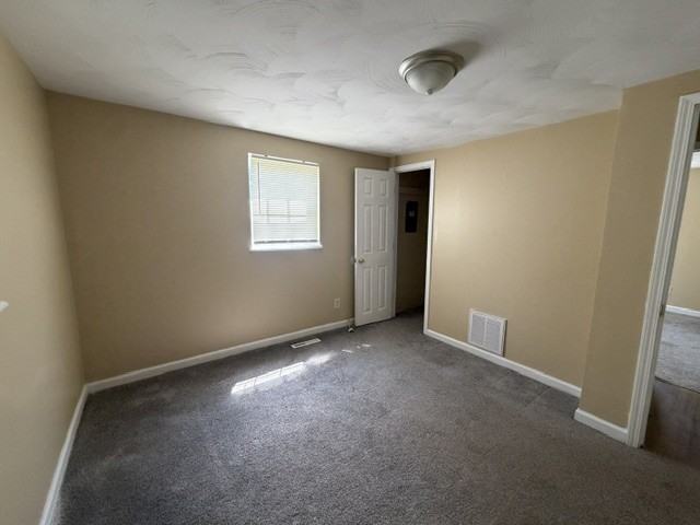 2238R Chestnut St - Photo 5 of 8