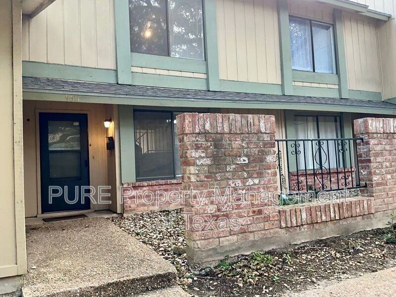 9611 Covey Ridge Ln - Photo 2 of 18