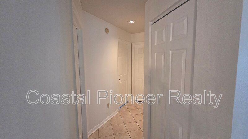 1731 Wakefield Dr - Photo 7 of 35