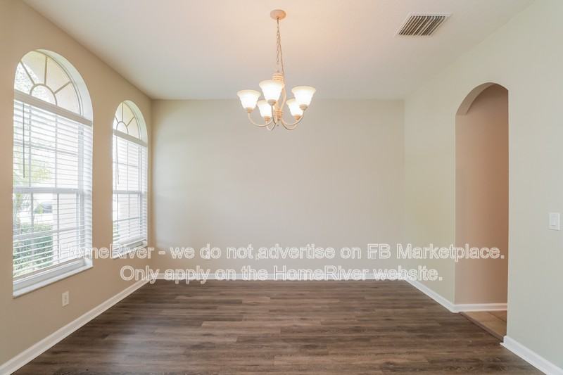 2883 Sweetspire Cir - Photo 4 of 20