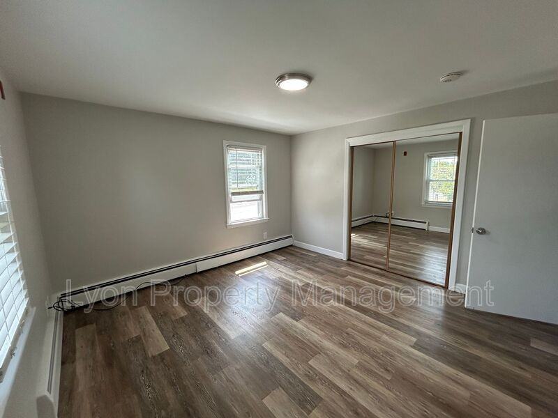1 Carter Ave #2 - Photo 7 of 10