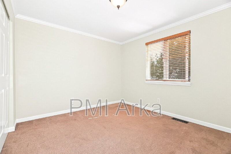 1231 225th Ave Ne - Photo 7 of 15