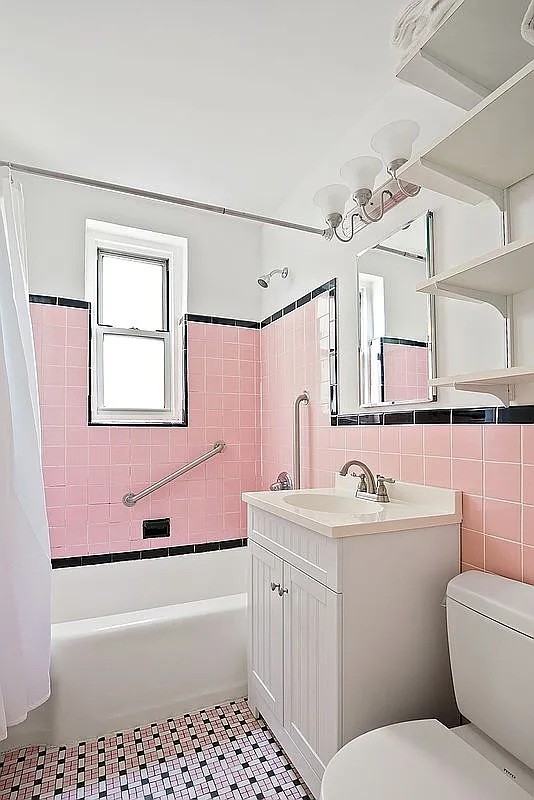36 Dahill Rd #2N - Photo 2 of 7