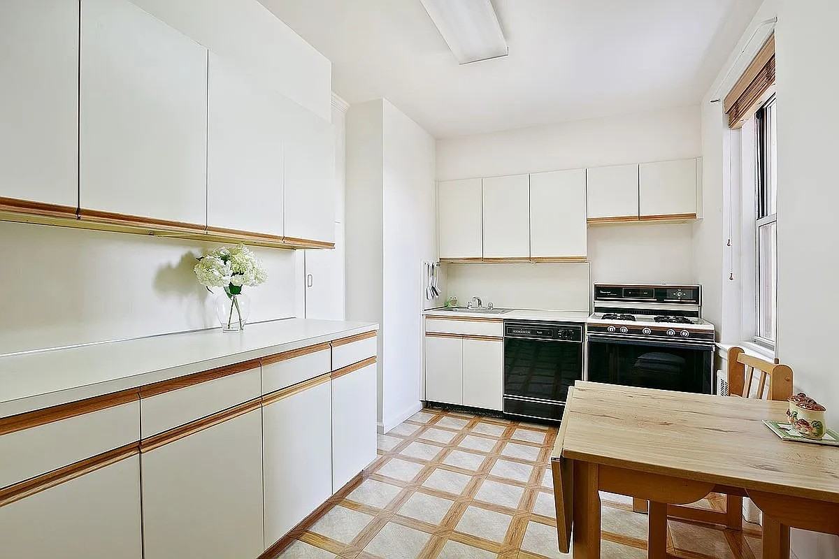 36 Dahill Rd #2N - Photo 7 of 7