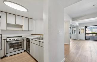 601 Van Ness Ave - Photo 1 of 1