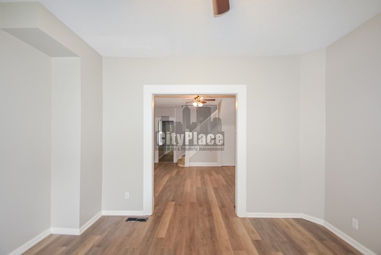 2862 Highland Pl - Photo 6 of 17