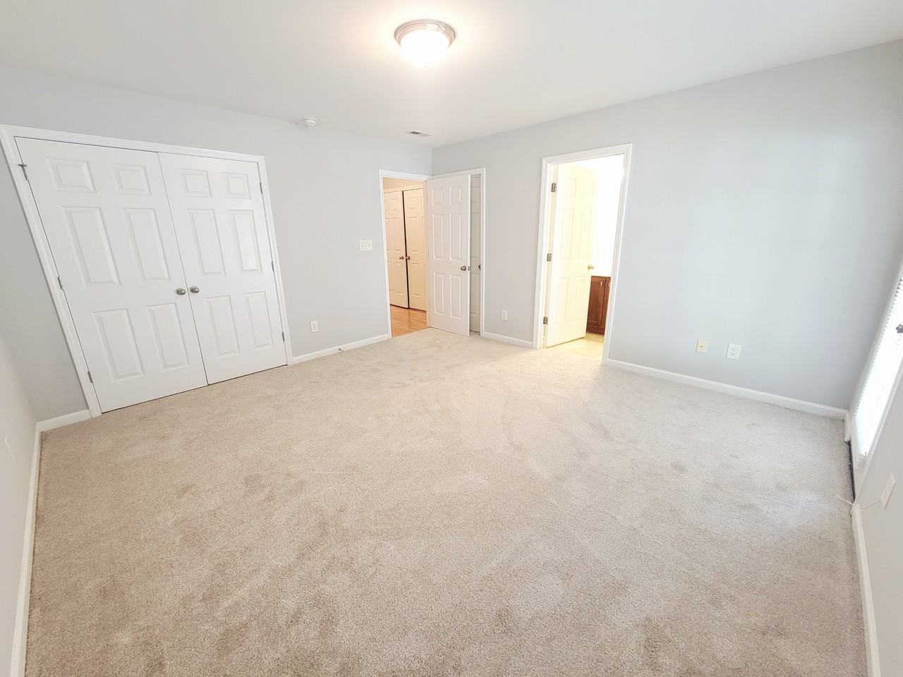 8827 Thornton Town Pl - Photo 7 of 50