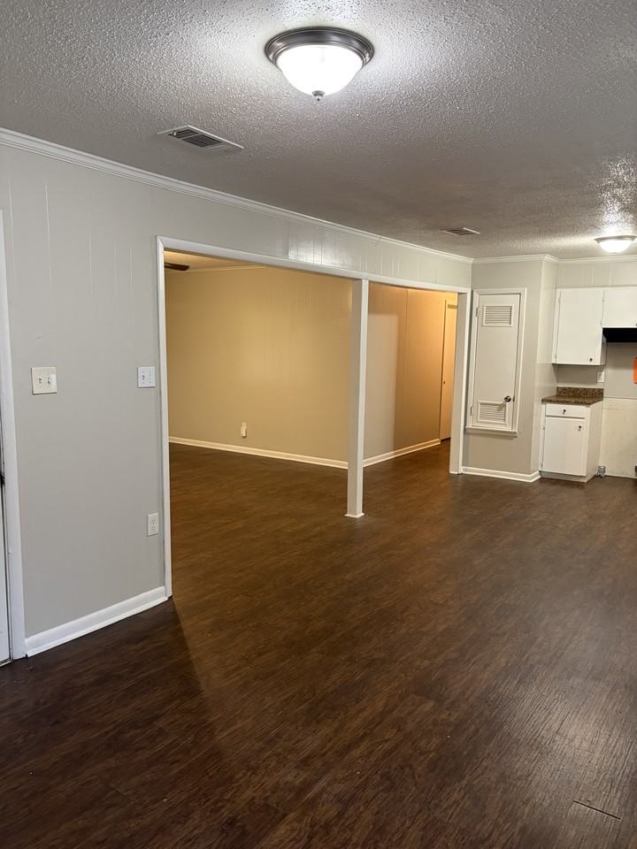 11201 Donnie Dr - Photo 6 of 22