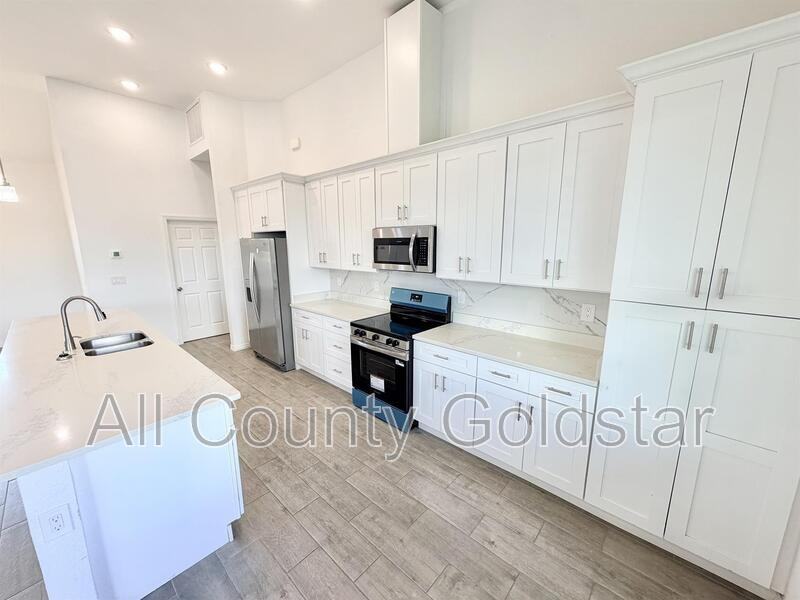 14300 Kay Ln - Photo 5 of 12