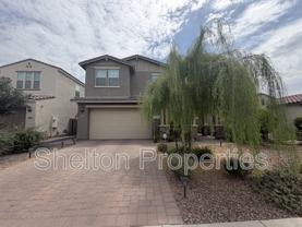 5217 N 79th Dr - Photo 1 of 1