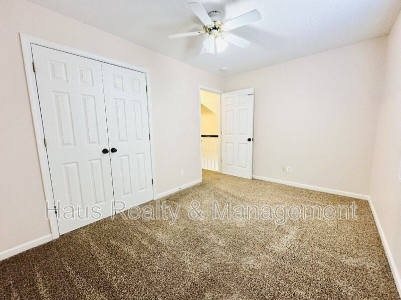 3248 N Senseney Cir - Photo 4 of 8