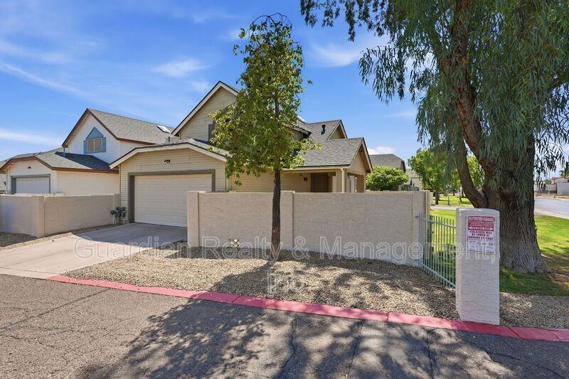 4397 S Potter Dr - Photo 2 of 35