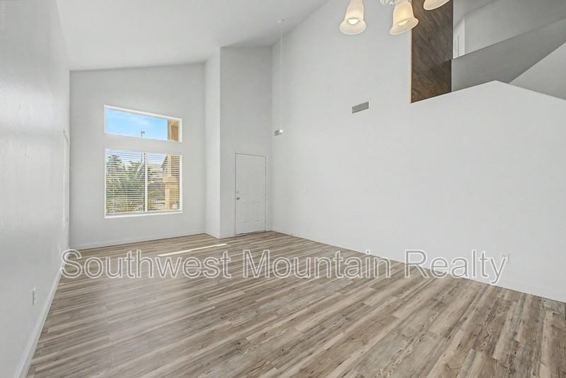 33583 N Wash View Rd - Photo 5 of 50