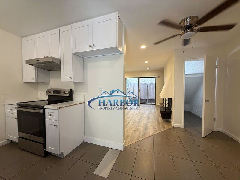 1907 Grant Ave #2 - Photo 2 of 9