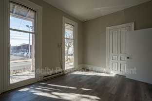 529 King St - Photo 1 of 1