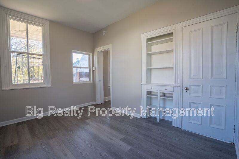 529 King St - Photo 7 of 11