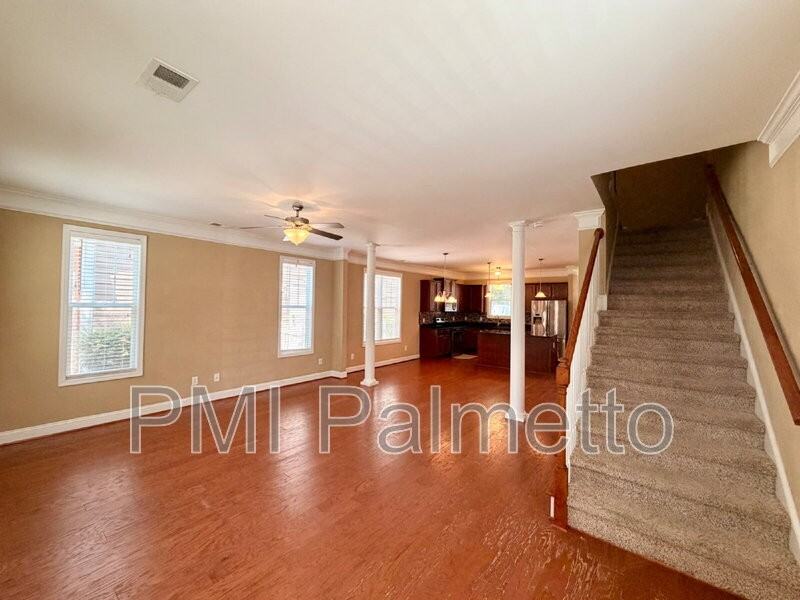 6877 Pennington Rd - Photo 5 of 36