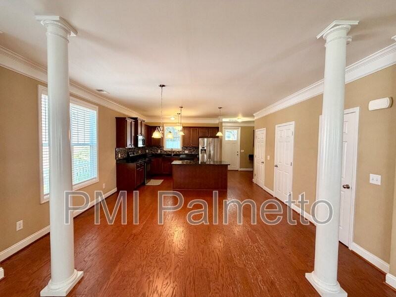 6877 Pennington Rd - Photo 7 of 36