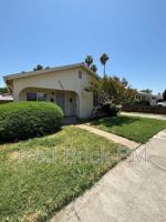 featured image of 2240 Glen Ave
