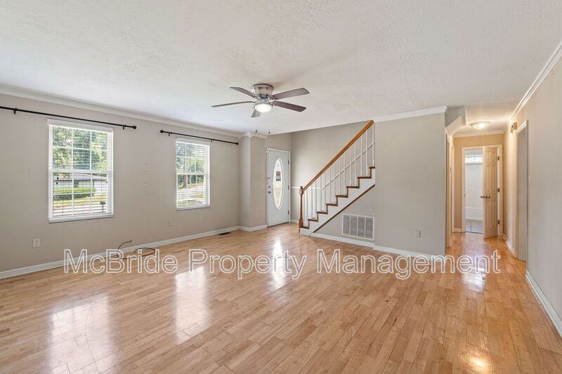 3358 Tanglewood Dr - Photo 6 of 24