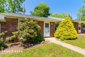 featured image of 250 Avena Rd #11