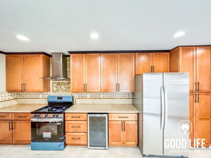 5572 E Vista Del Este - Photo 2 of 34