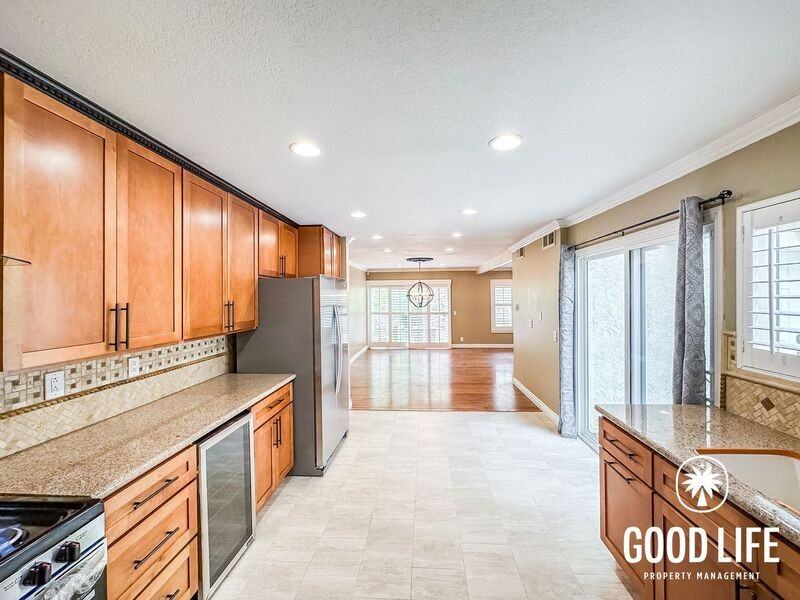 5572 E Vista Del Este - Photo 3 of 34