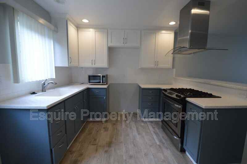 5410 Driftwood St #D - Photo 5 of 25