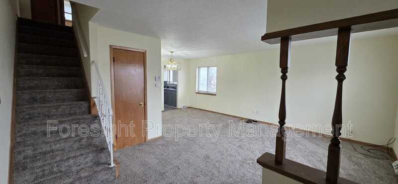 26940 Tungsten Rd - Photo 2 of 13