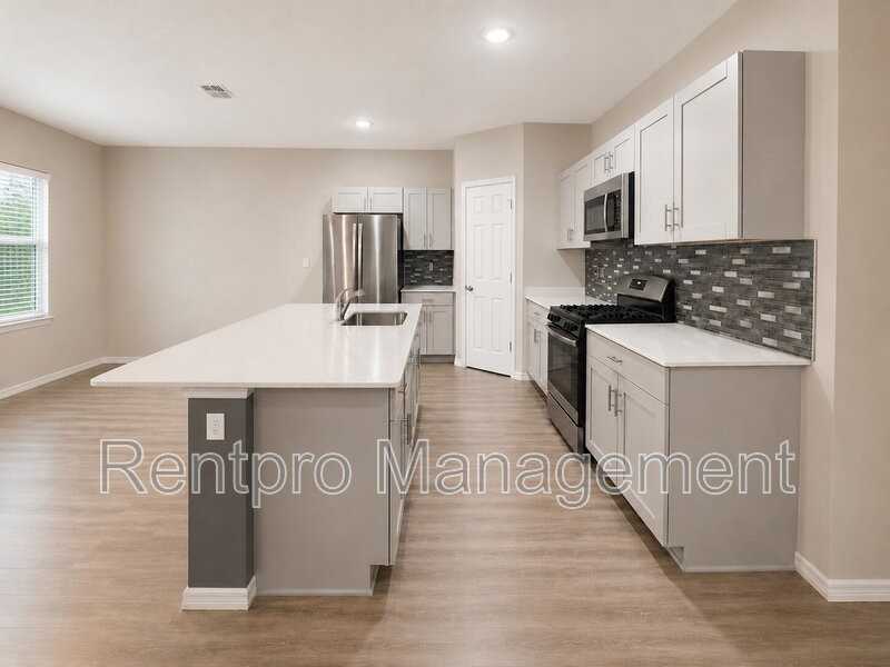 13029 Oak Hill Way - Photo 6 of 18