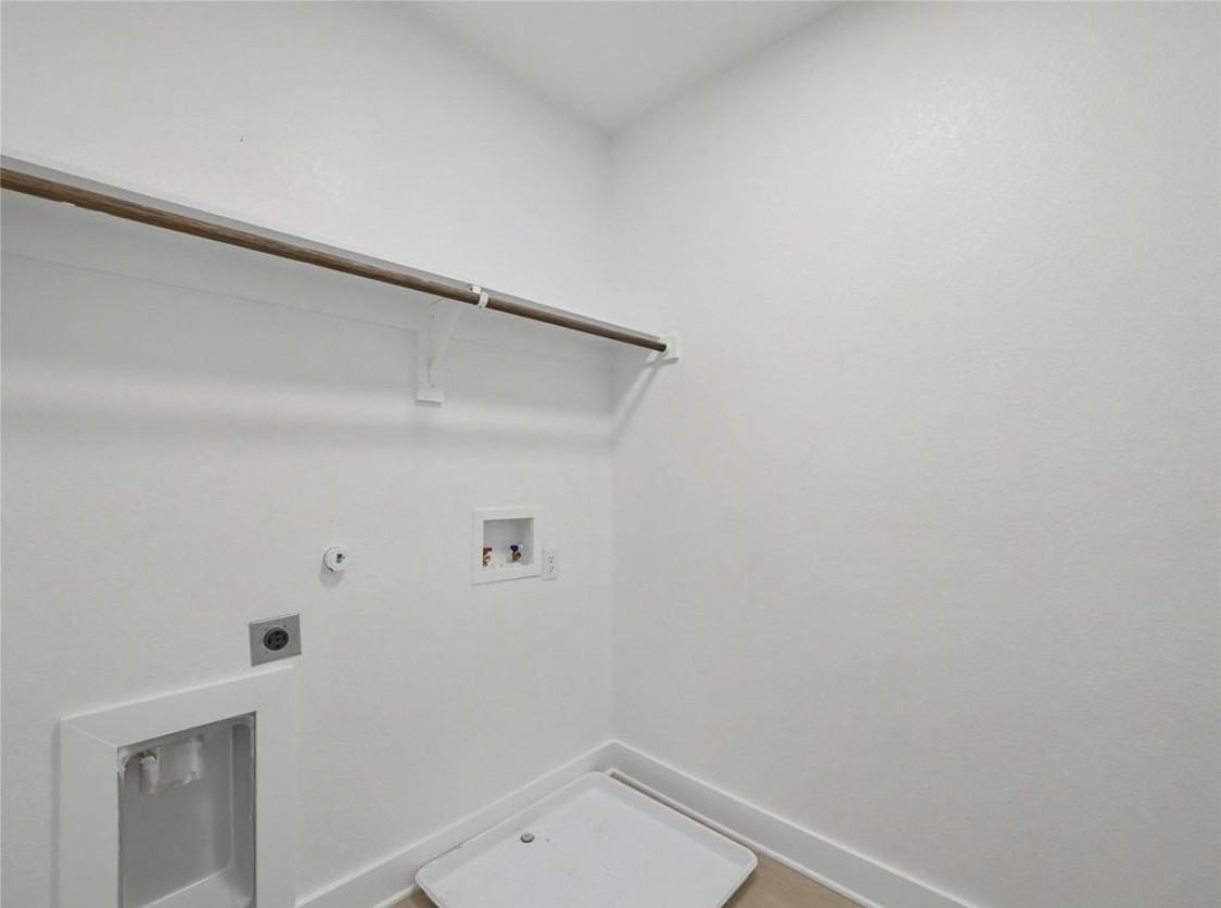 3109 Karen St #NA - Photo 6 of 10