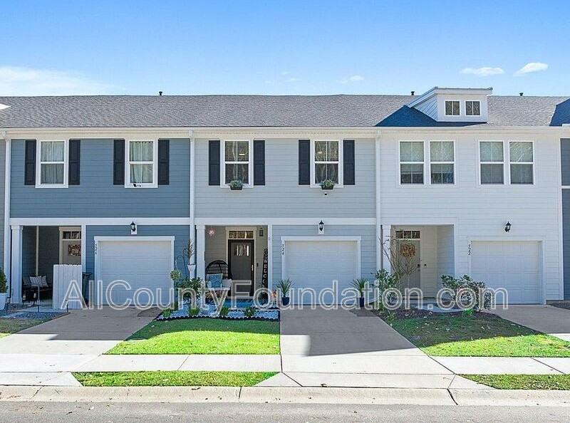506 Trotters Ln