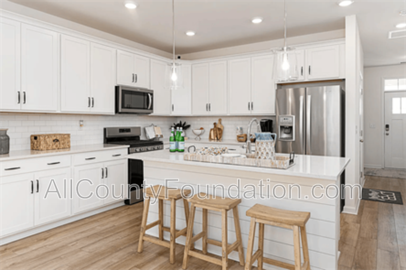 506 Trotters Ln - Photo 3 of 15