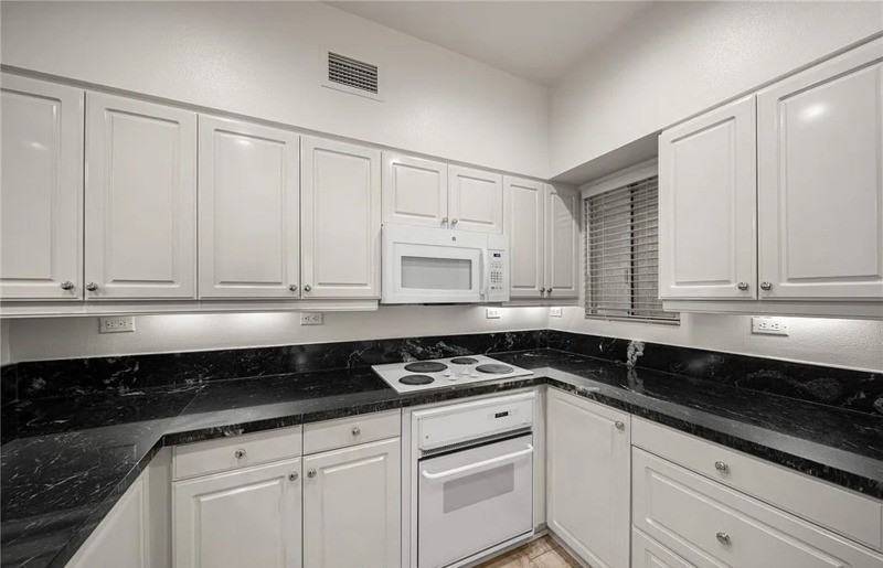 25422 Sea Bluffs Dr #103 - Photo 4 of 12