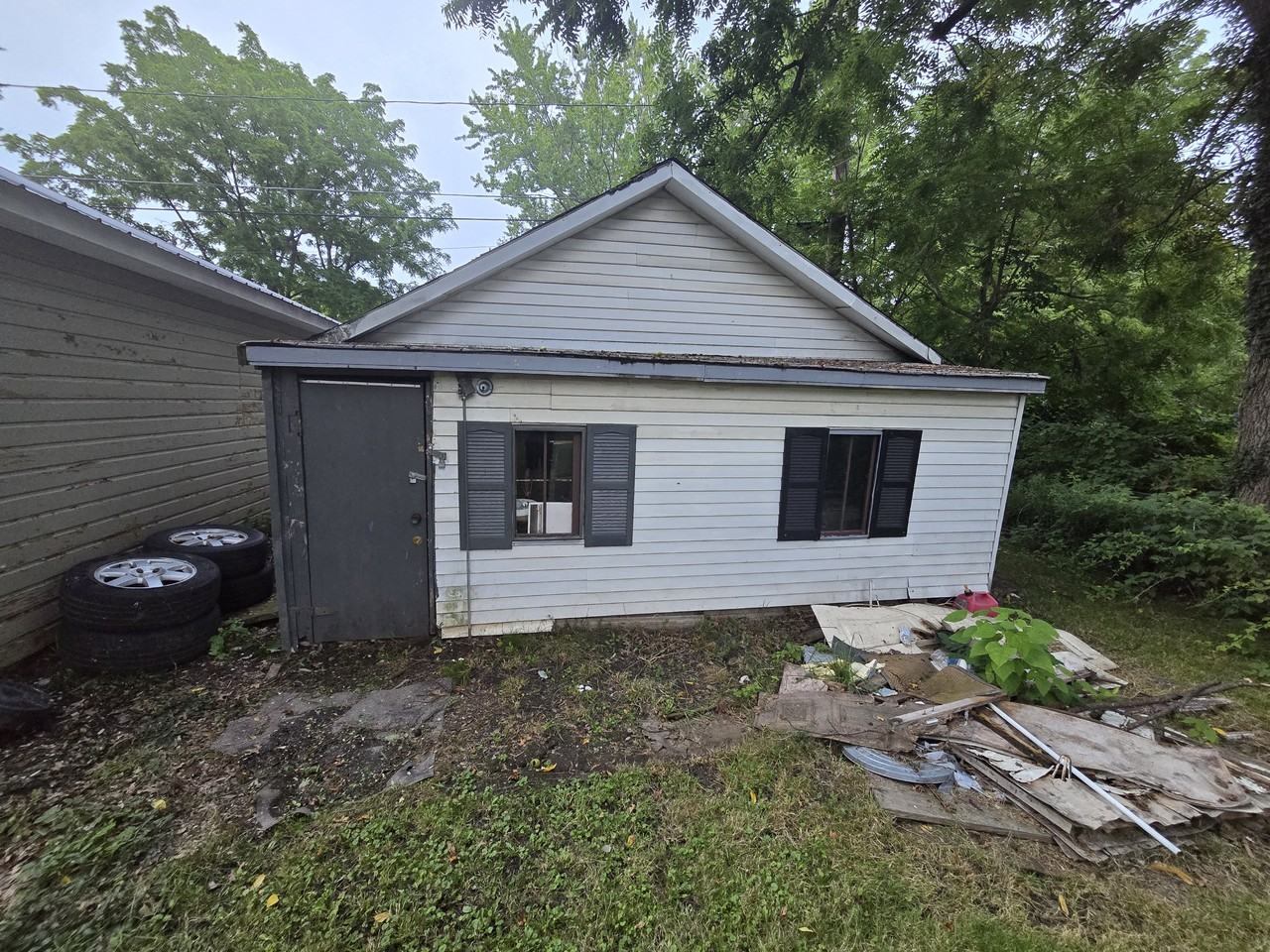 329 11th St #NA - Photo 5 of 24