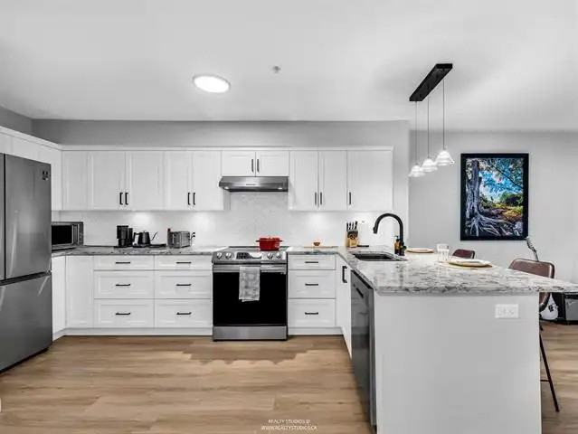 10866 City Pky #222 - Photo 2 of 17