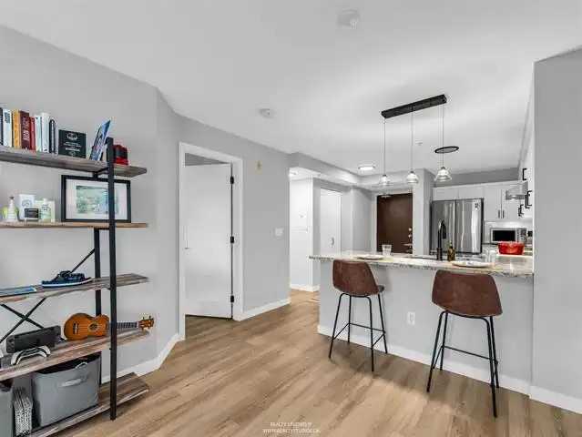 10866 City Pky #222 - Photo 5 of 17